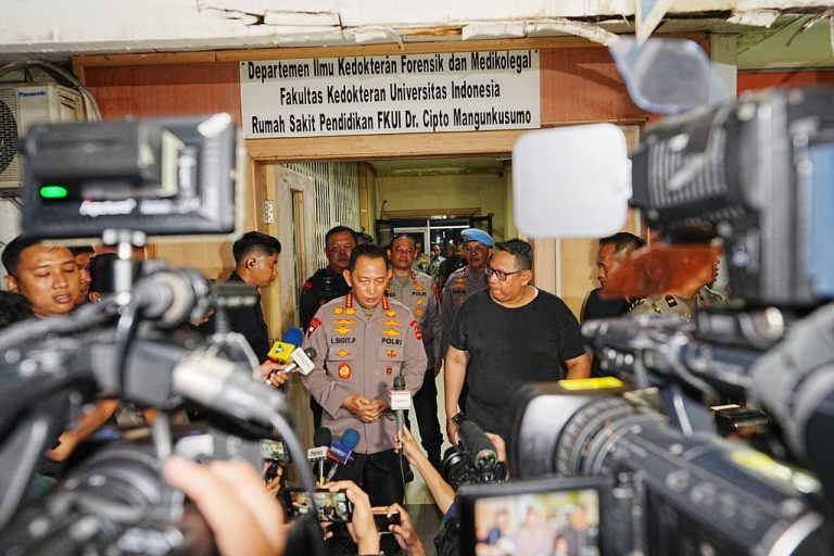 122250b1-b472-44c5-a2de-0c60ab9e8c00